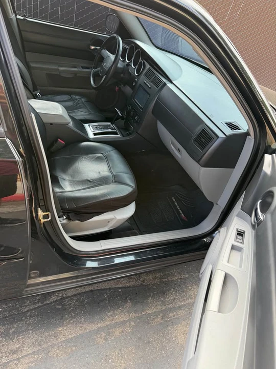 2008 Dodge Charger 6th Gen - Image 7 of 8