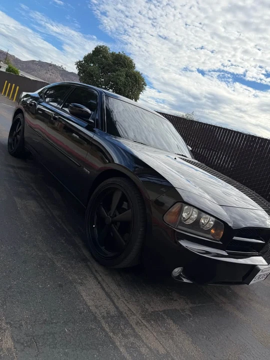 2008 Dodge Charger 6th Gen - Image 3 of 8