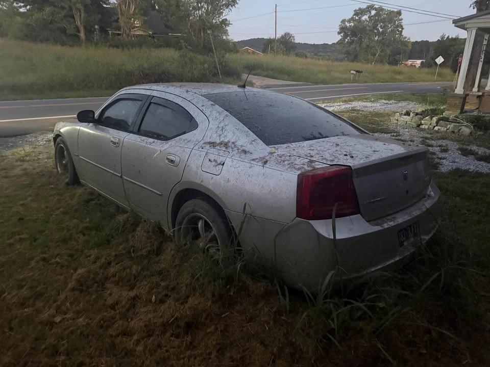 2008 Dodge Charger 6th Gen - Image 3 of 4
