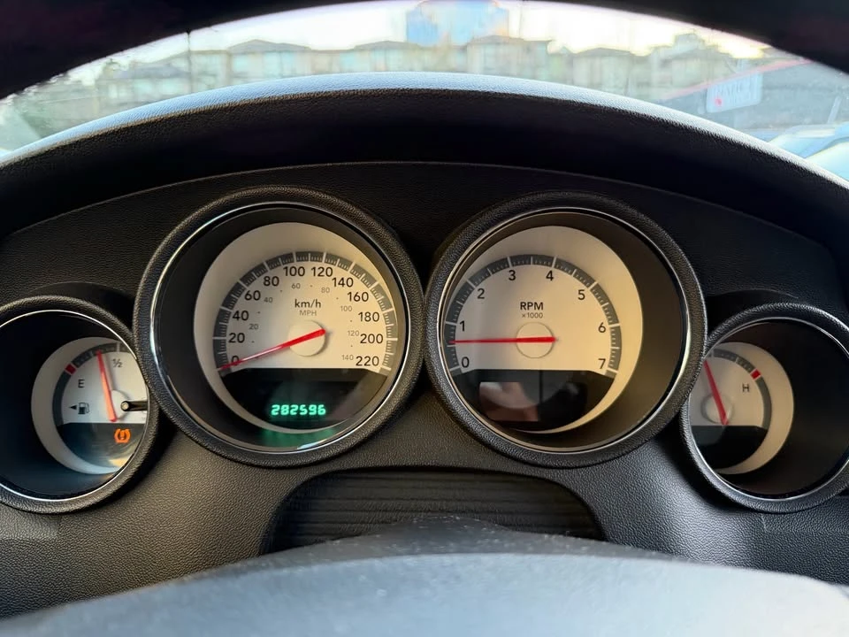 2008 Dodge Charger 6th Gen - Image 12 of 14