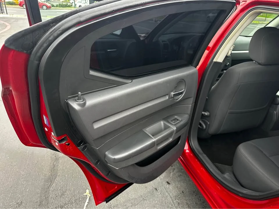 2008 Dodge Charger 6th Gen - Image 16 of 20