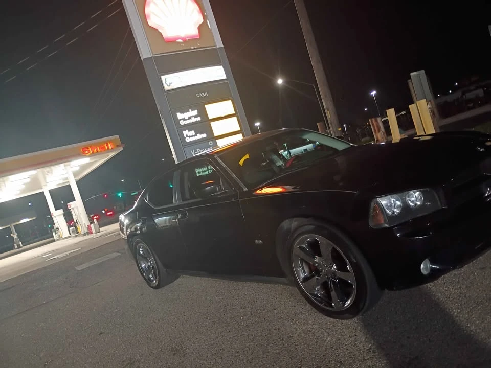 2008 Dodge Charger 6th Gen - Image 2 of 7