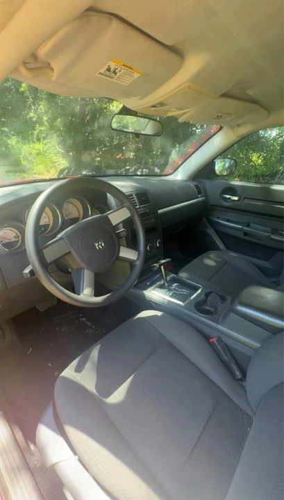 2008 Dodge Charger 6th Gen - Image 4 of 5