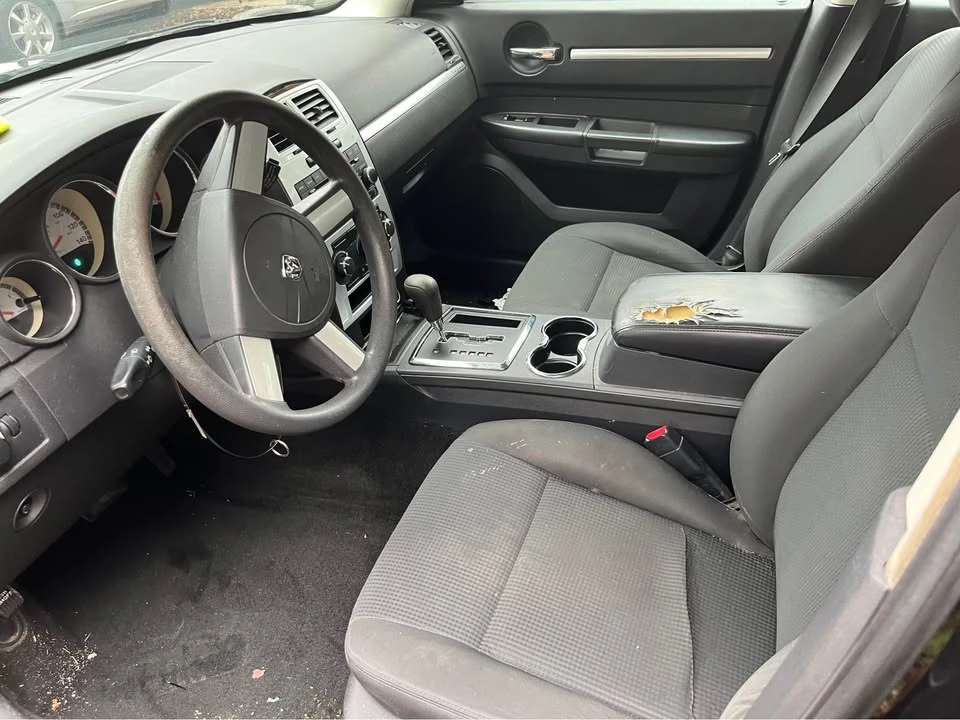 2008 Dodge Charger 6th Gen - Image 3 of 4