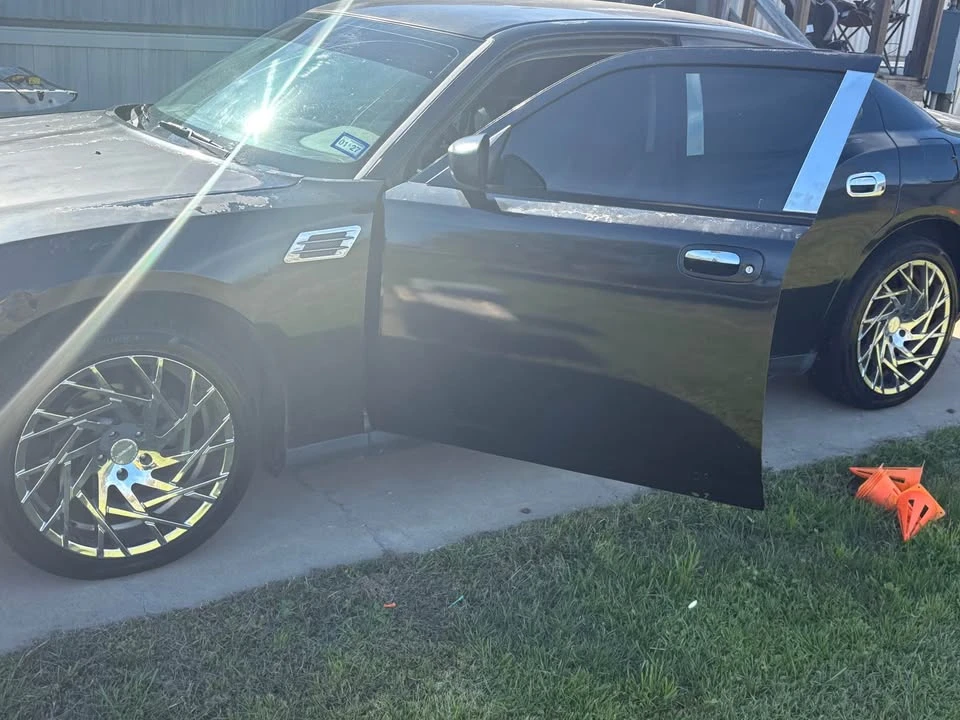 2008 Dodge Charger 6th Gen - Image 3 of 7