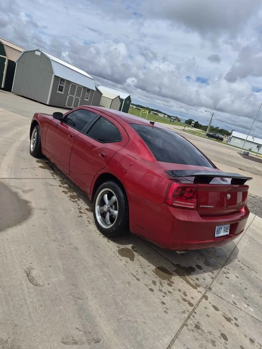 2008 Dodge Charger 6th Gen - Image 2 of 9