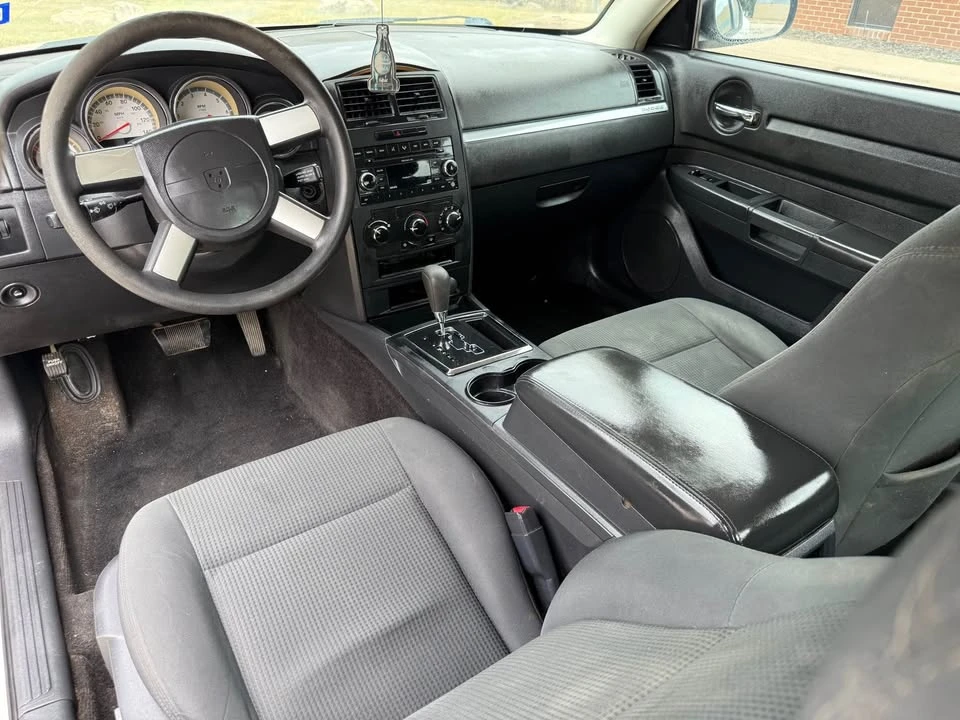 2008 Dodge Charger 6th Gen - Image 6 of 9