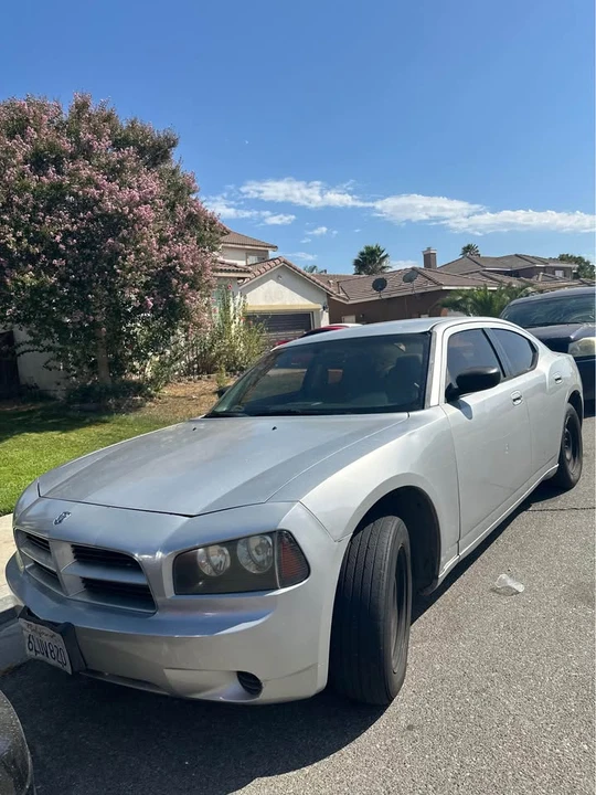 2008 Dodge Charger 6th Gen - Image 2 of 4
