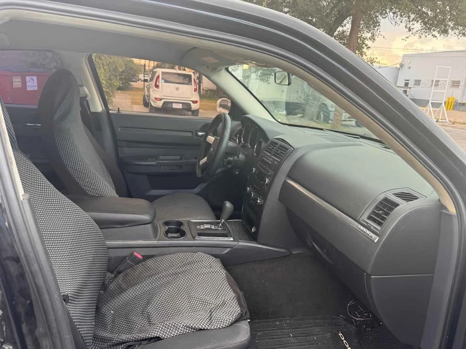 2008 Dodge Charger 6th Gen - Image 11 of 20