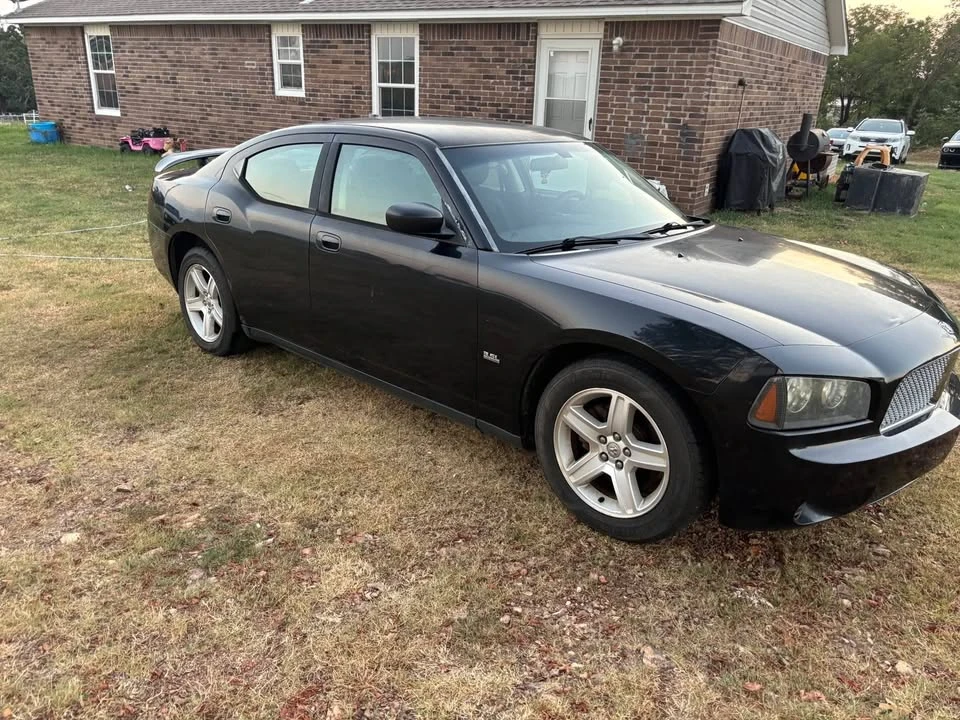 2008 Dodge Charger 6th Gen - Image 3 of 4