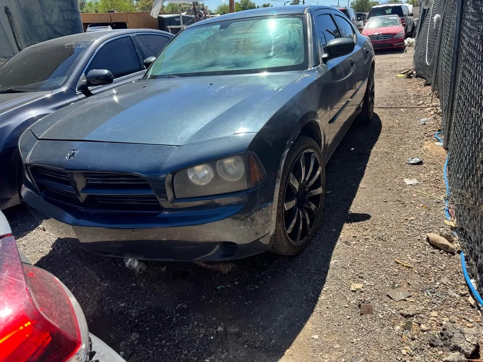 2008 Dodge Charger 6th Gen - Image 5 of 10