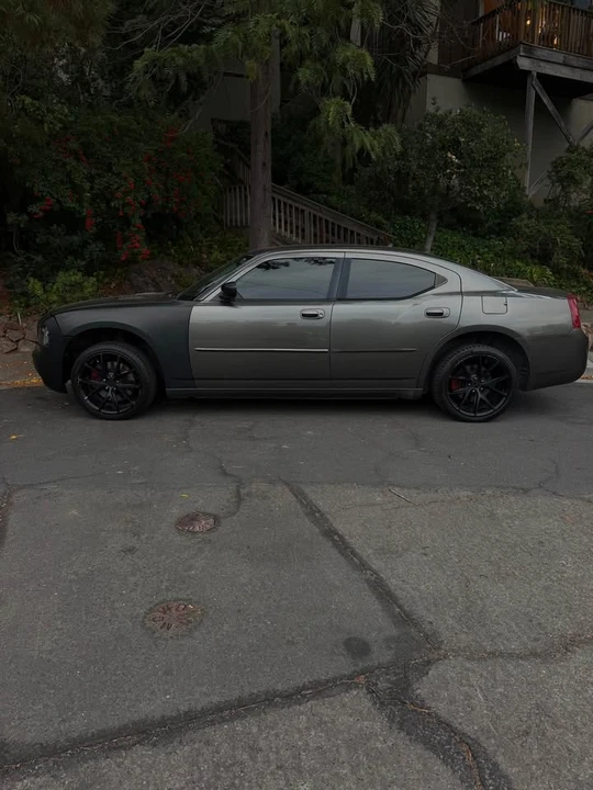2008 Dodge Charger 6th Gen - Image 4 of 7
