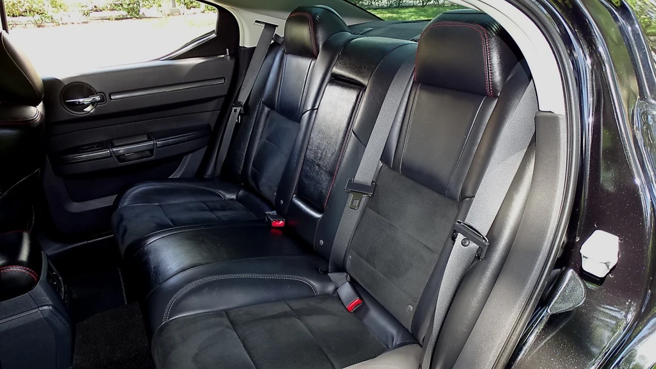 2008 Dodge Charger SRT & 392 6th Gen - Image 16 of 24