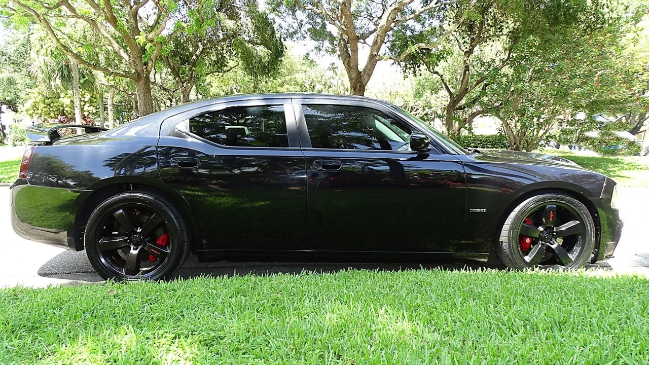 2008 Dodge Charger SRT & 392 6th Gen - Image 3 of 24