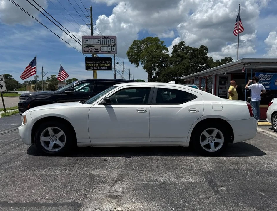 2008 Dodge Charger 6th Gen - Image 2 of 15