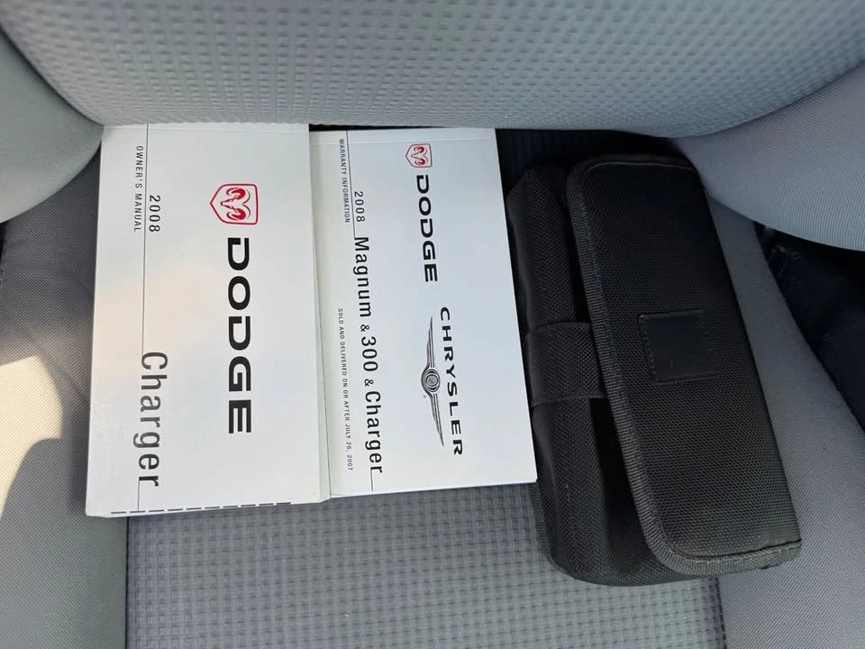 2008 Dodge Charger 6th Gen - Image 13 of 15