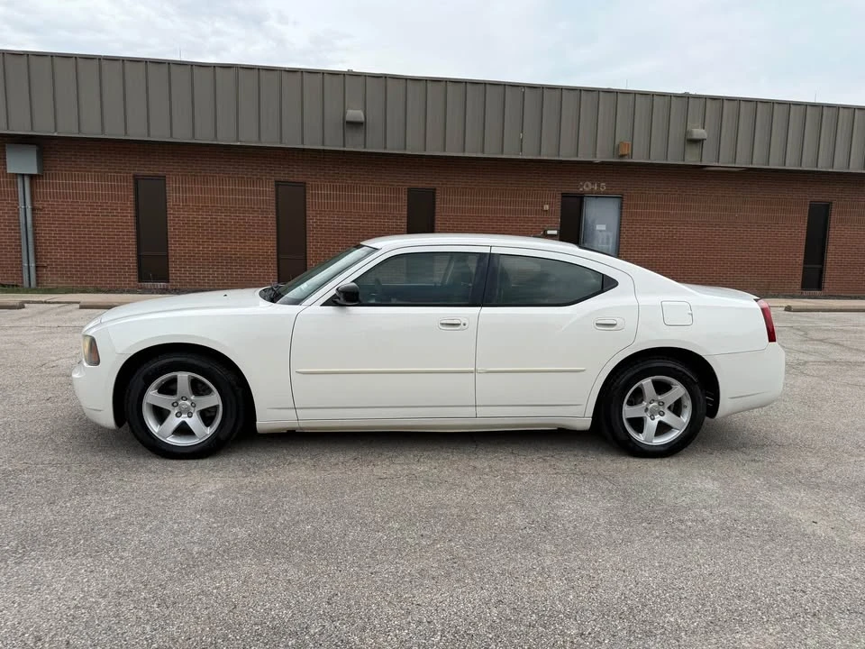 2008 Dodge Charger 6th Gen - Image 7 of 12