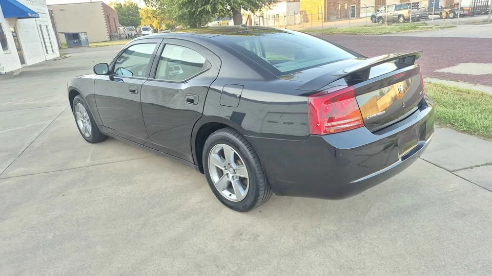 2008 Dodge Charger 6th Gen - Image 6 of 14