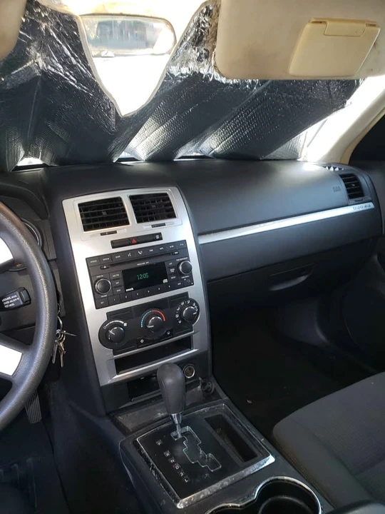 2008 Dodge Charger 6th Gen - Image 7 of 8