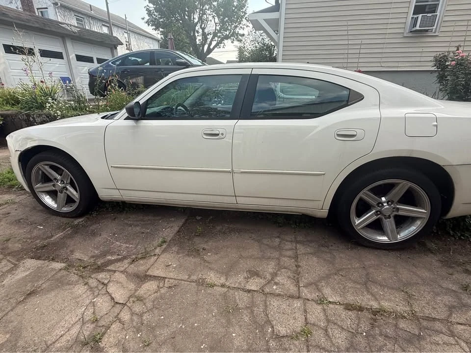 2008 Dodge Charger 6th Gen - Image 3 of 7