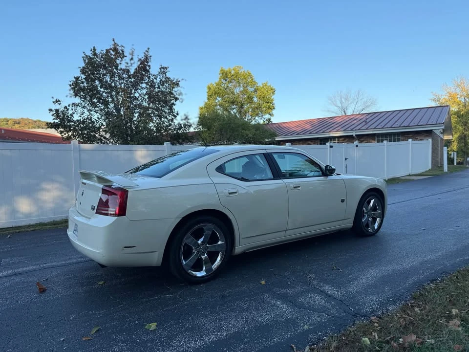 2008 Dodge Charger 6th Gen - Image 3 of 6