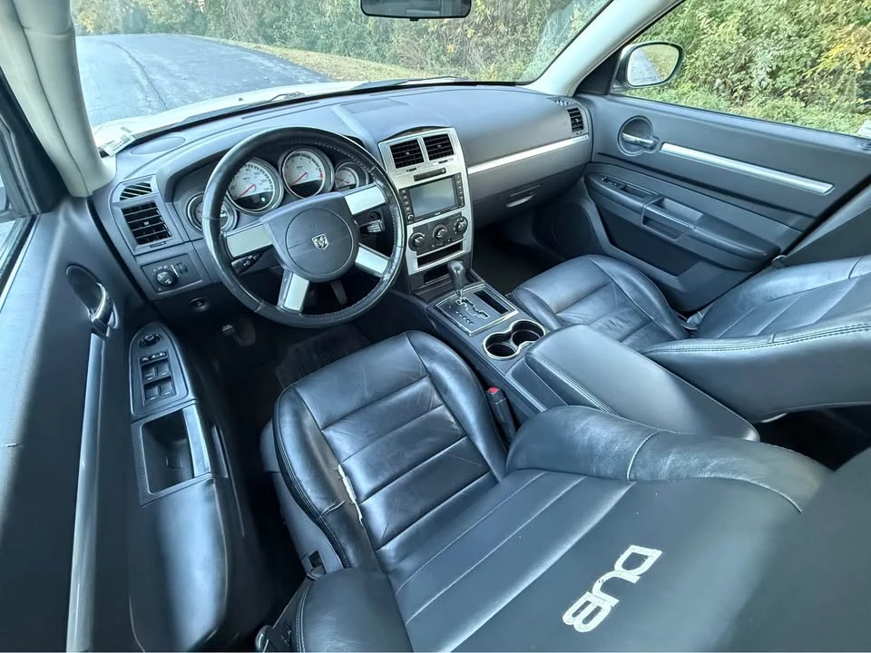 2008 Dodge Charger 6th Gen - Image 5 of 6