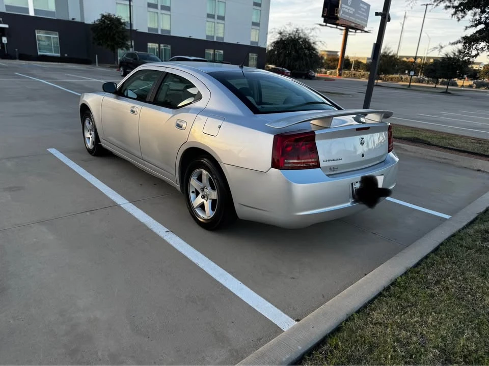 2008 Dodge Charger 6th Gen - Image 7 of 14