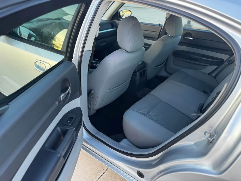 2008 Dodge Charger 6th Gen - Image 12 of 14