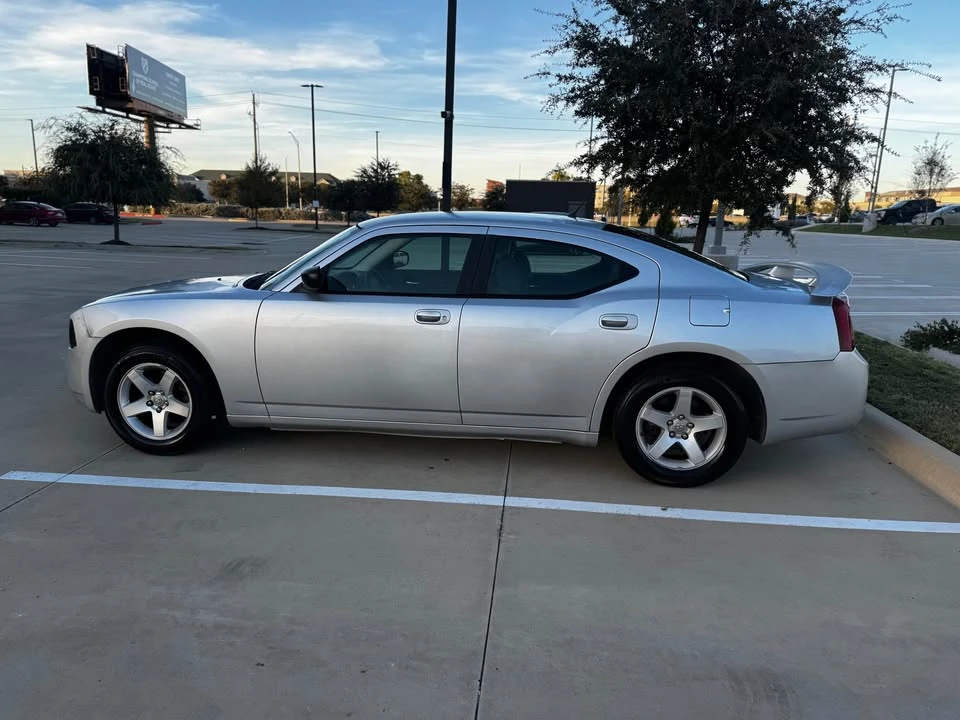 2008 Dodge Charger 6th Gen - Image 8 of 14