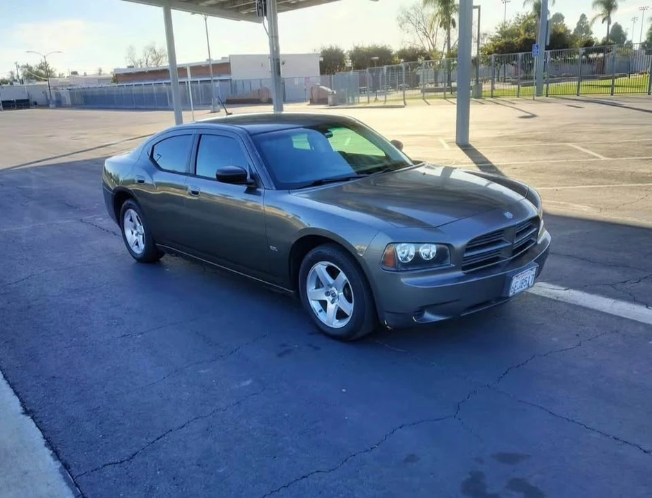 2008 Dodge Charger 6th Gen - Image 3 of 4