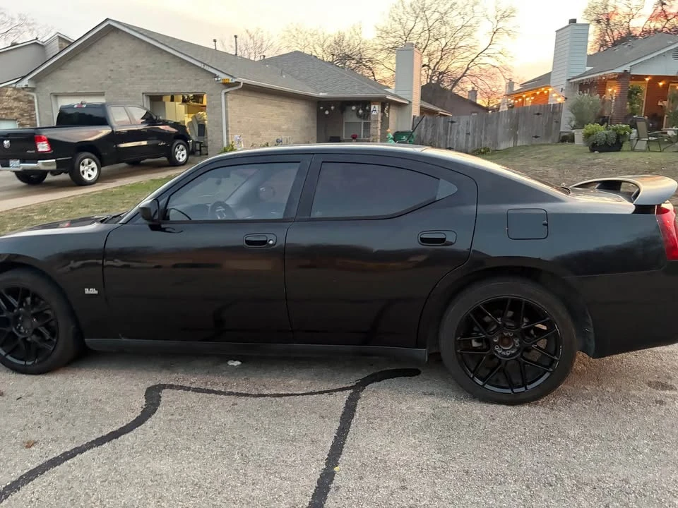 2008 Dodge Charger 6th Gen - Image 6 of 9