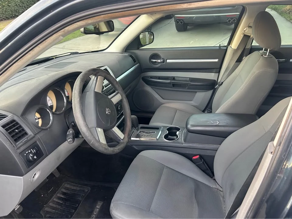2008 Dodge Charger 6th Gen - Image 4 of 5