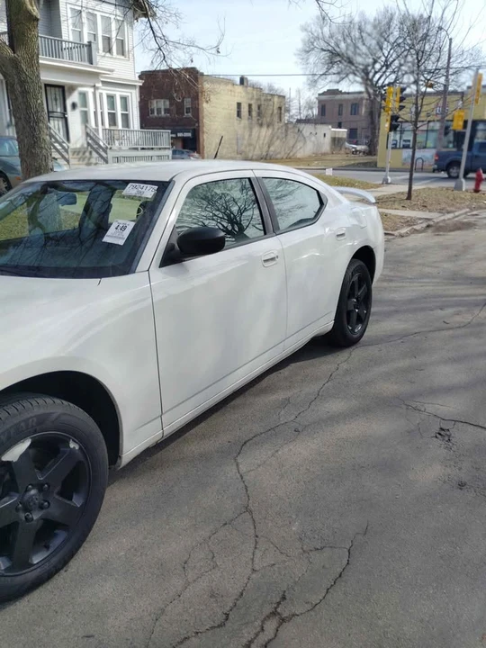 2008 Dodge Charger 6th Gen - Image 3 of 7
