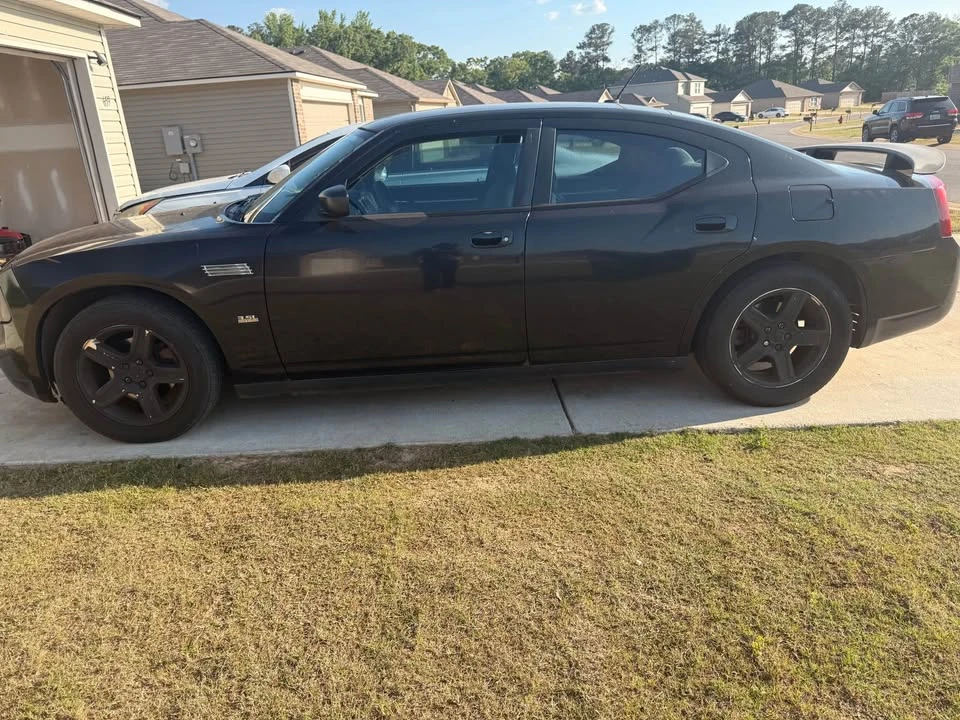 2008 Dodge Charger 6th Gen - Image 8 of 12