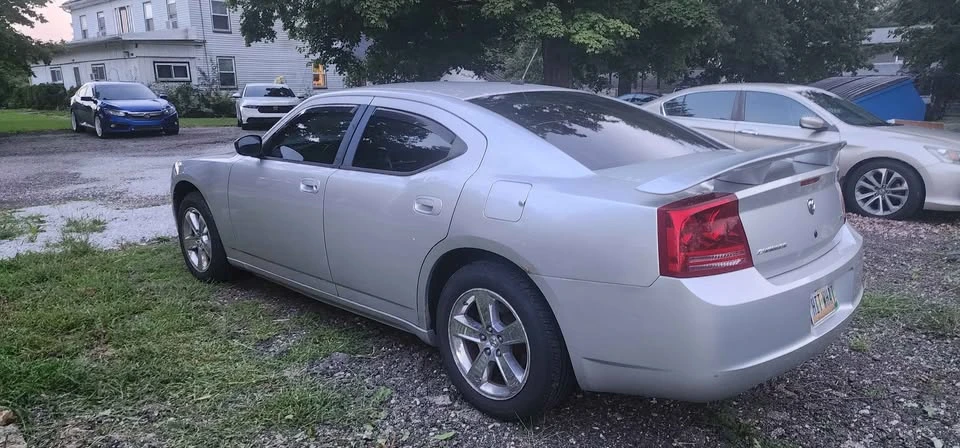 2008 Dodge Charger 6th Gen - Image 3 of 11