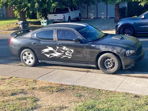 2008 Dodge Charger SXT Sedan 4D