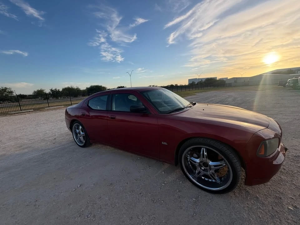 2008 Dodge Charger 6th Gen - Image 3 of 4