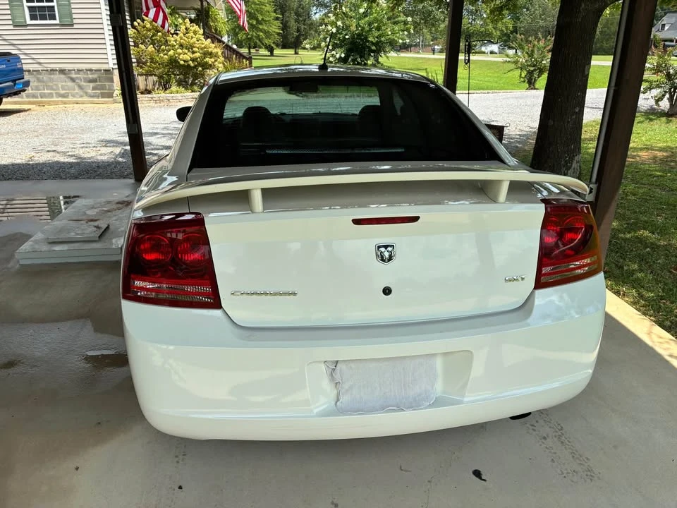 2008 Dodge Charger 6th Gen - Image 4 of 13