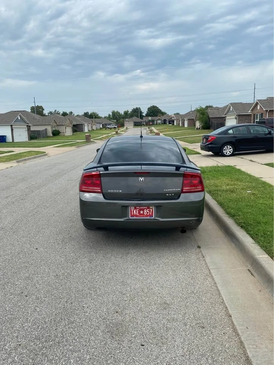 2008 Dodge Charger 6th Gen - Image 2 of 7