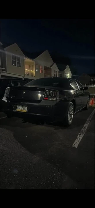 2008 Dodge Charger 6th Gen - Image 2 of 5