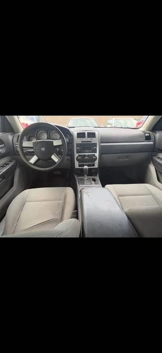 2008 Dodge Charger 6th Gen - Image 7 of 9