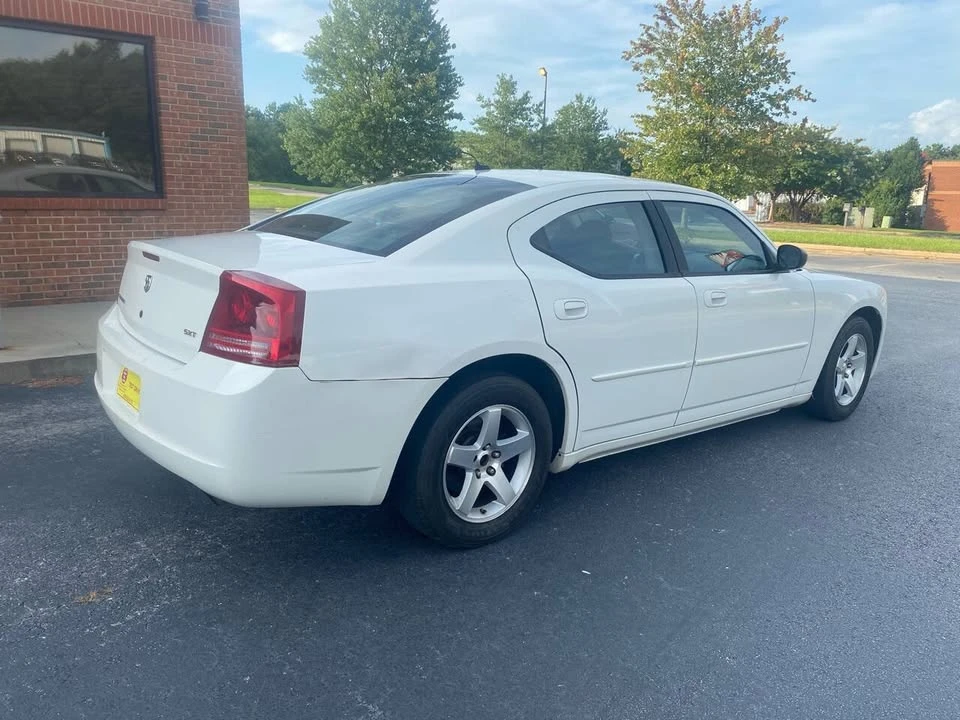 2008 Dodge Charger 6th Gen - Image 4 of 12