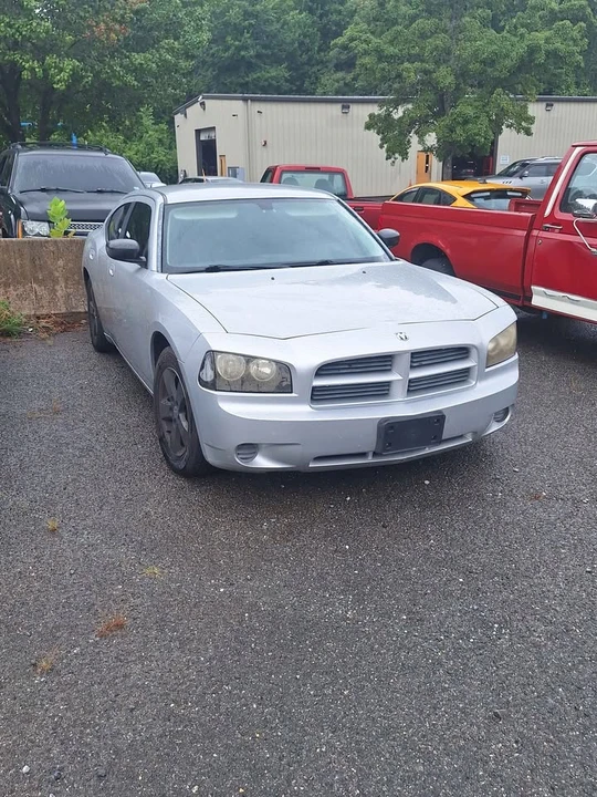 2008 Dodge Charger 6th Gen - Image 2 of 4
