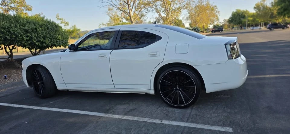 2008 Dodge Charger 6th Gen - Image 7 of 7