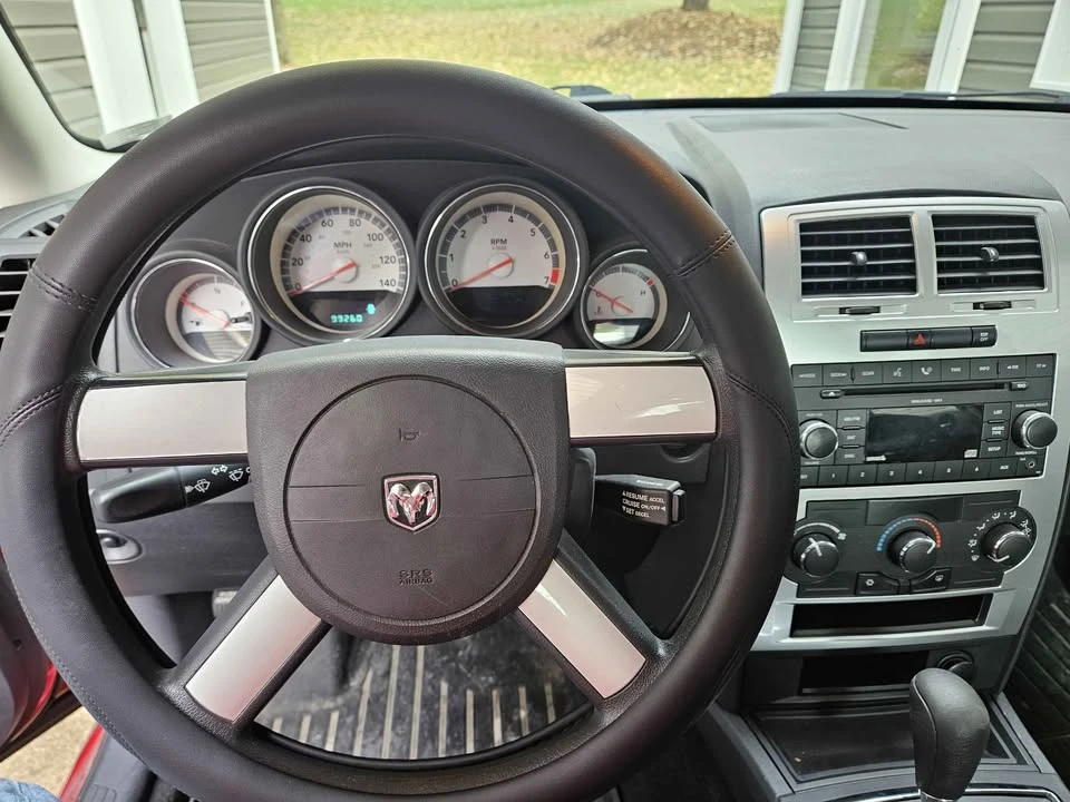 2008 Dodge Charger 6th Gen - Image 8 of 10