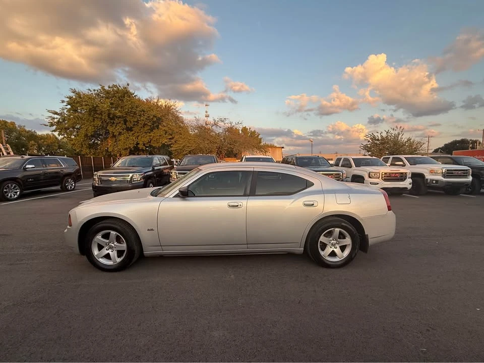 2008 Dodge Charger 6th Gen - Image 2 of 12