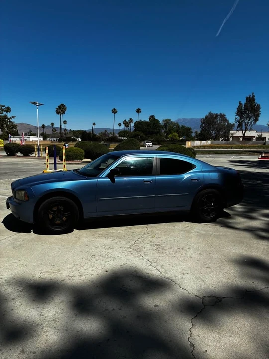 2008 Dodge Charger 6th Gen - Image 3 of 8