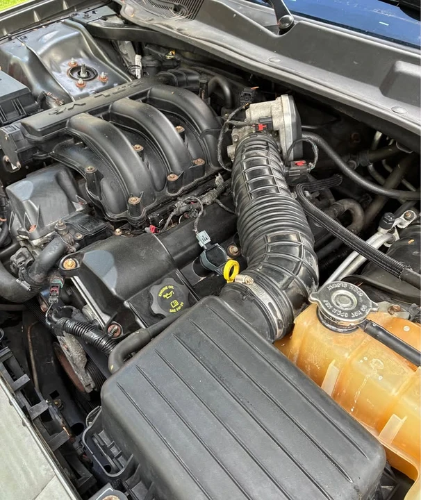 2008 Dodge Charger 6th Gen - Image 4 of 9