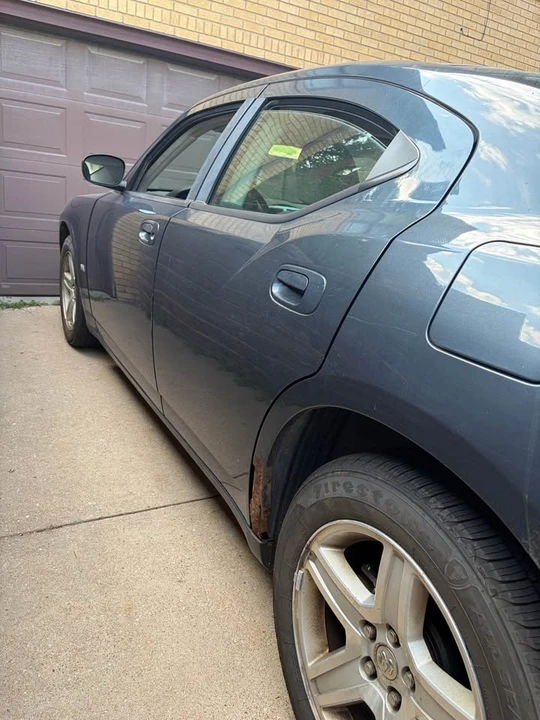 2008 Dodge Charger 6th Gen - Image 4 of 12