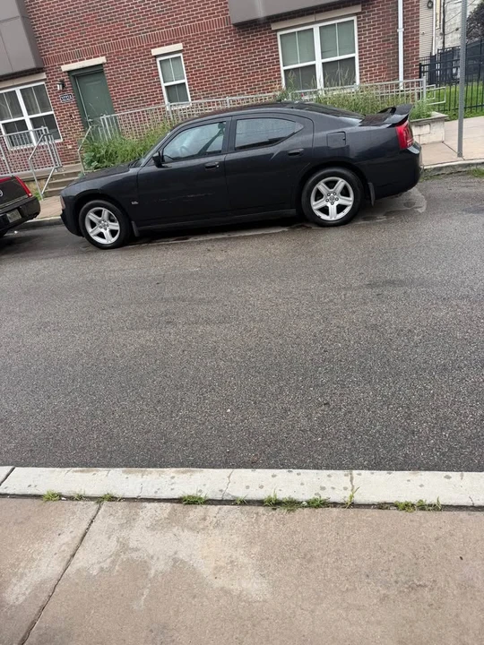2008 Dodge Charger 6th Gen - Image 11 of 12